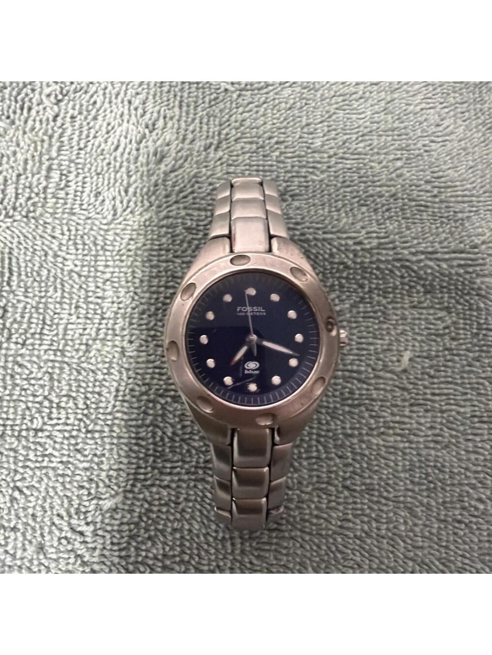 Fossil Watch Blue Women AM-3320 Fashion Rotating Silver Tone Quartz 29mm 6 1/2"